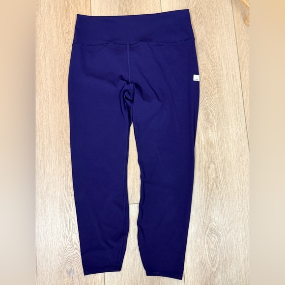 Vuori Women’s All the Feels Leggings Medium (est) Jet - Picture 2 of 5